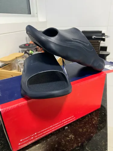 Chinelo champion nuvem 