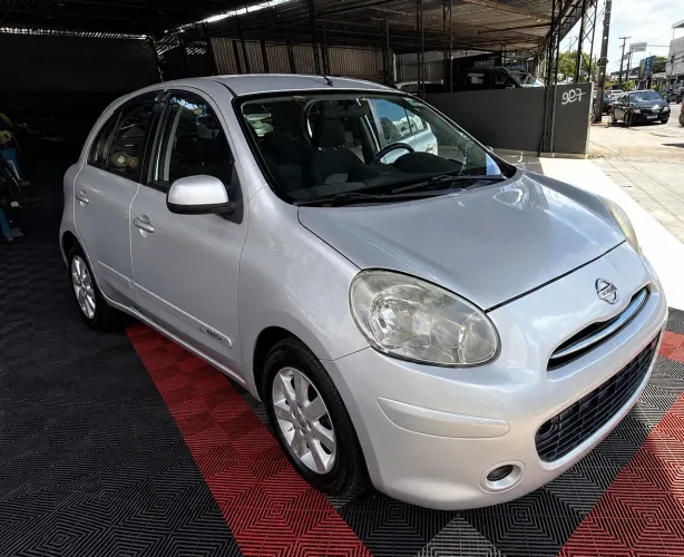 Nissan March S 1.0 16V Flex Fuel 5P 2014