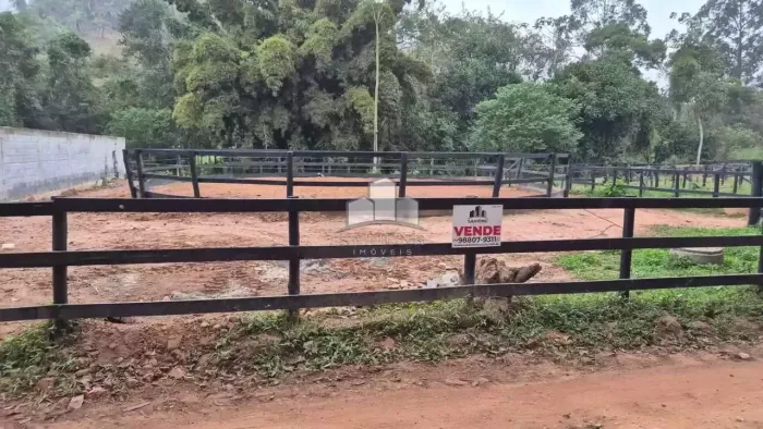Terreno para venda, 700m² - Pedro do Rio - Petrópolis/RJ