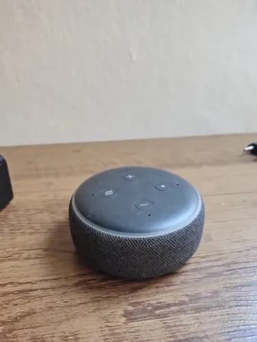 Amazon Echo Dot 3a Geração Smart