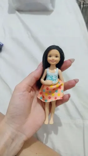 boneca chelsea irmã da Barbie