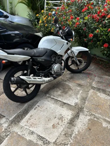 MOTO YAMAHA/YBR 125 Factor ED