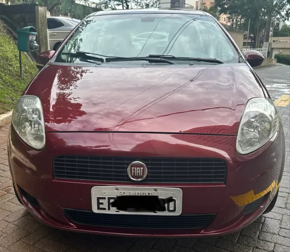 Fiat Punto Attractive 1.4 Fire Flex 8V 5P 2011