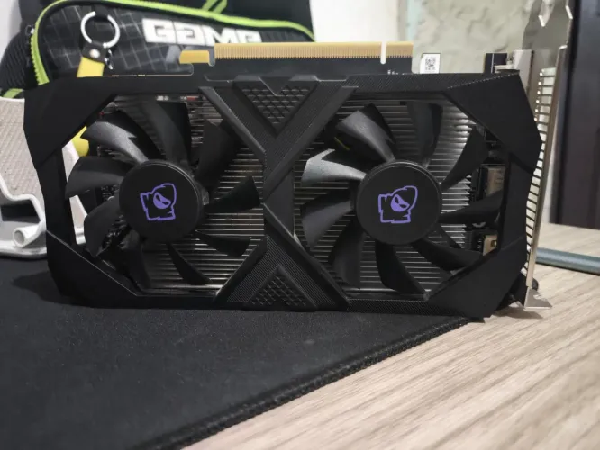 GTX 1060 3G (OLHEM A DESCRIÇÃO)