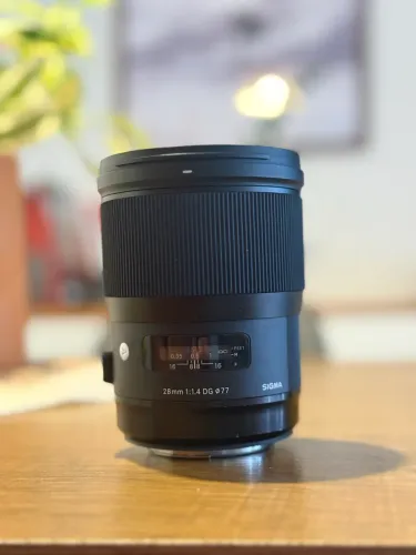Lente Sigma 28mm 1.4 Canon
