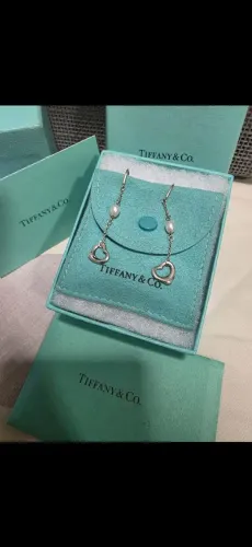 Brincos Tiffany & co.
