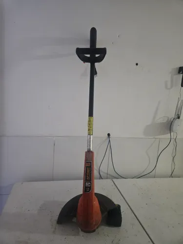 Roçadeira elétrica
