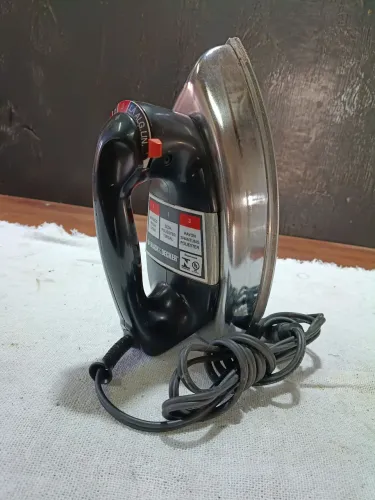 Vende-se Ferro de passar roupas