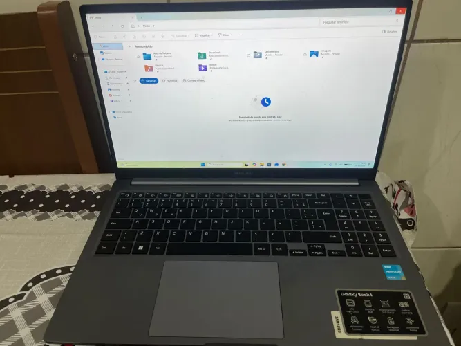 Notebook SAMSUNG GALAXY BOOK 4 U300 8GB RAM 256GB SSD
