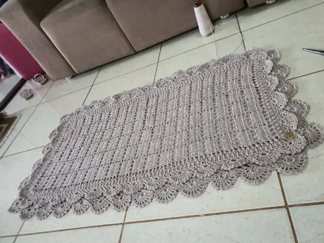 Tapete de crochê Passadeira beje 