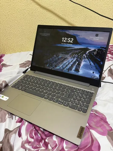 Notebook Lenovo