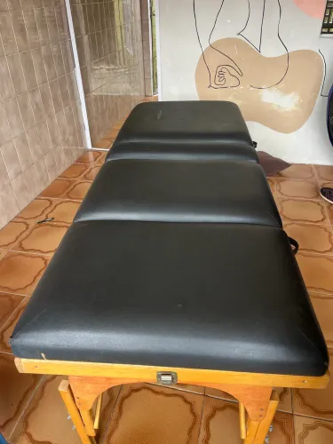 Vendo maca Legno profissional, ajustável e semi nova, para vender rápido.