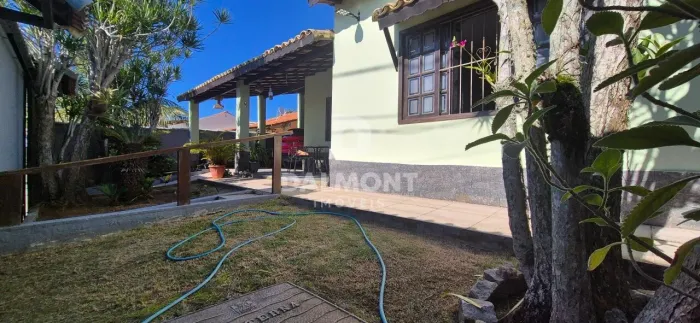 Cabo Frio - Caminho de Búzios - Casa com terreno de 360m²