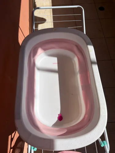Banheira de bebê dobrável