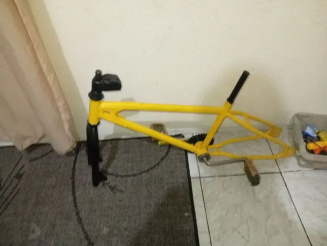 Quadro de aro 20