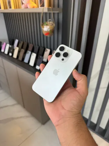 iPhone 15 PRO 256 GIGAS ORIGINAL