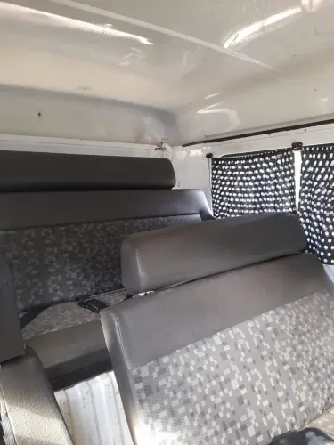 Conjunto completo de bancos de kombi lotação 12 lugares.