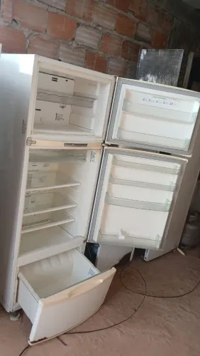 Vendo ou troco por outra com defeito frete grátis e garantia