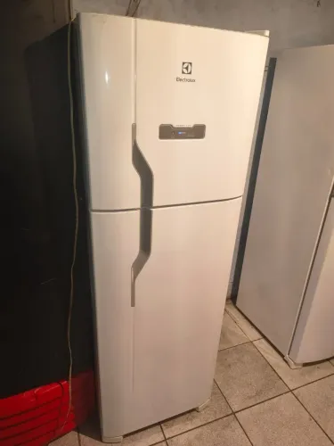 Geladeira Electrolux Frost Free 371 litros 220v entrego