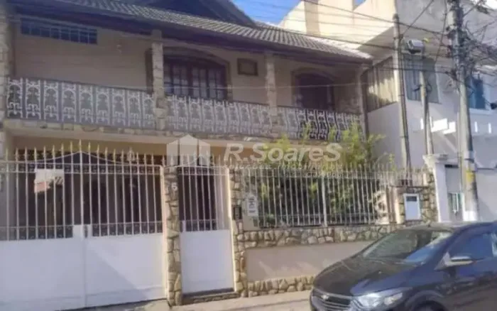Casa à venda 3 Quartos em condominio -Taquara