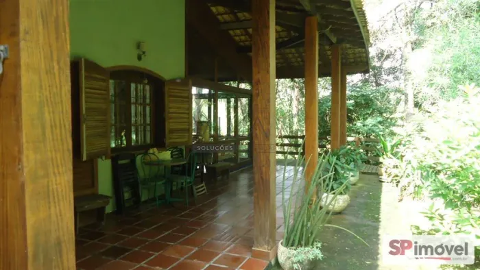 Condomínio Fechado para Alugar Casa Térrea Embu das Artes Cond. Green Valley