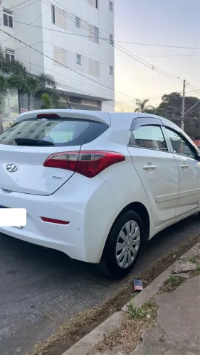 Hyundai HB20 Comf./c.plus/c.style 1.0 Flex 12V 2015
