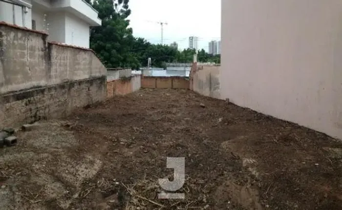 Terreno Residencial de 354m² no Cambuí, Campinas