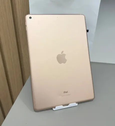 iPad 8