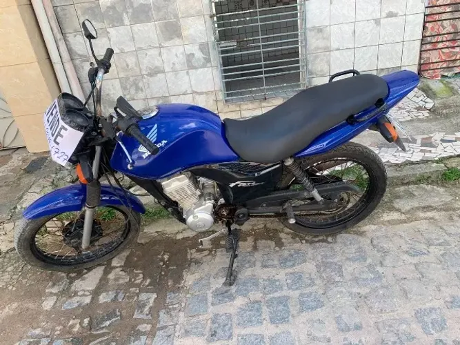 Moto muito nova