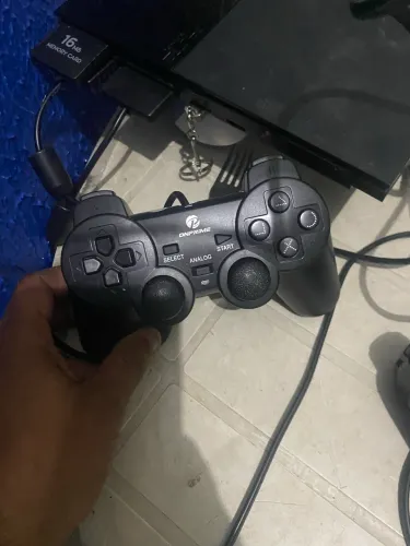 Play 2 menor valor 300 pegando tudo menos o cd *82