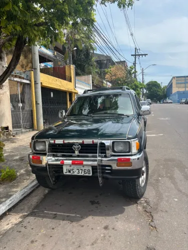 Toyota Hilux CD SR5 4X4 2.8 Diesel 2000