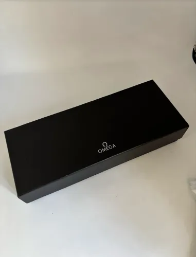 Caixa Estojo Omega 007