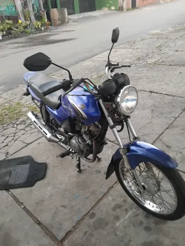 Vendo uma ybr no precinho ano 2008