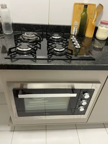 Forno de embutir