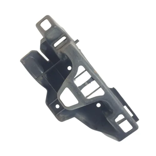 Trava Parachoquetraseiro L.dir Rangeroversport 06/08 Detalhe