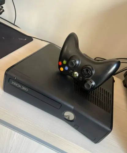 XBOX 360 DESBLOQUEADO | SEMI NOVO !