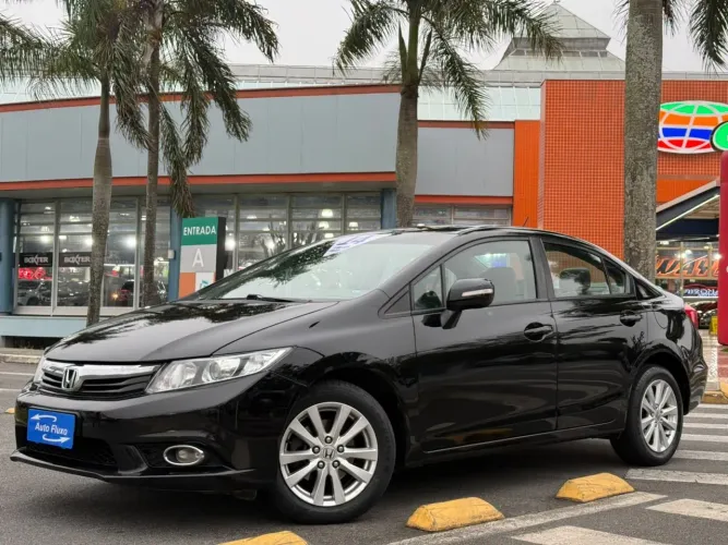 Honda Civic Sedan LXR 2.0 Flexone 16V Aut. 4P 2014