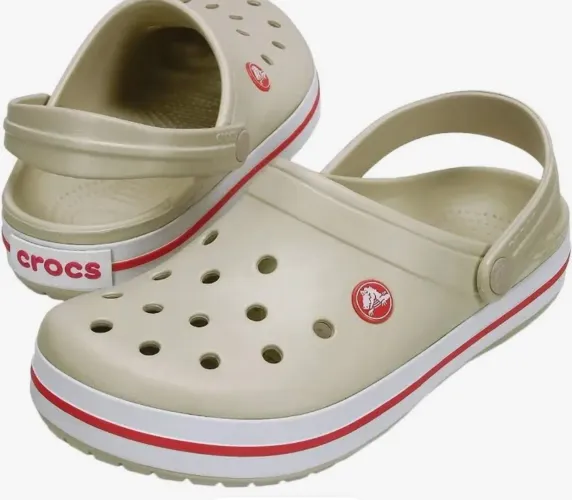 crocs pouco usado