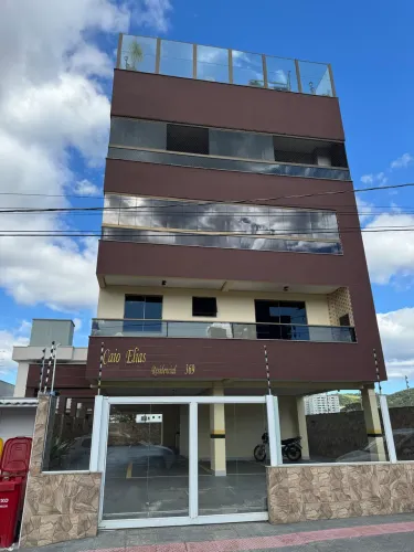 Alugo apartamento Novo