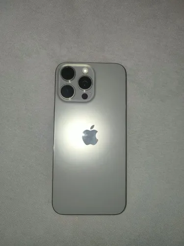 Vendo ou troco IPhone 15 Pro Max 256gb