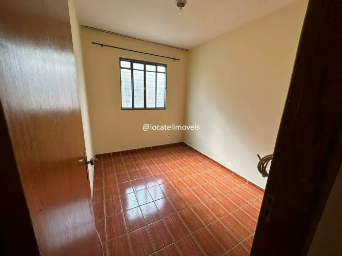 Apartamento para locação de 03 quartos com 1 vaga de garagem localizado no bairro Araguaia