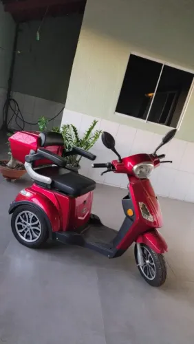 Triciclo moto