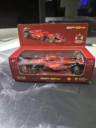 Carro de controle remoto shell - F1 (bluetooth)