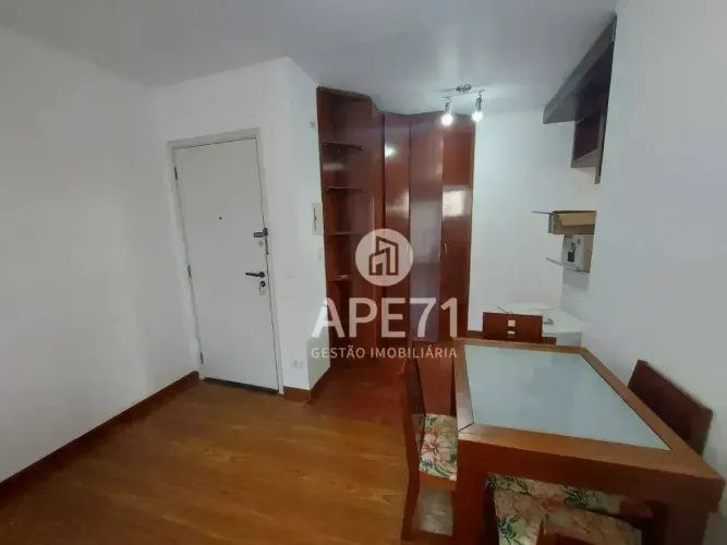 APARTAMENTO PARA LOCAÇÃO 55M² MOBILIADO COM 02 QUARTOS PRÓXIMO AO METRÔ SANTA CRUZ E HOSPI