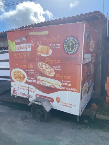Trailer a venda