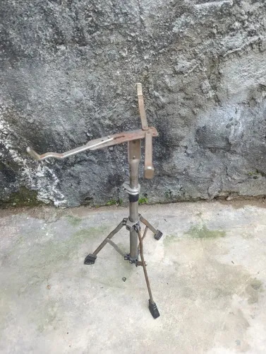 Estante de caixa quebrada