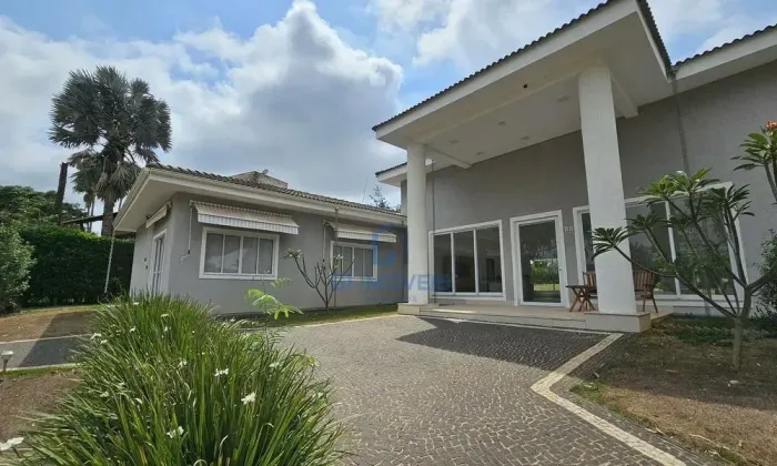 Casa de condomínio para venda com 446 metros quadrados com 4 quartos