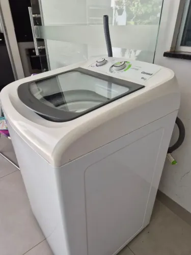 Máquina de lavar roupas Consul 9kg usada