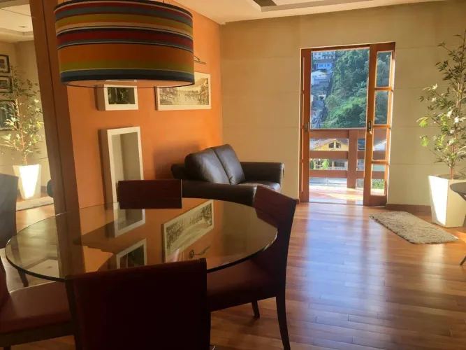 Apartamento à venda, Bingen, Petrópolis, RJ
