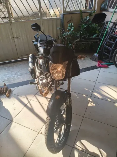 Vendo troco moto menor valor 